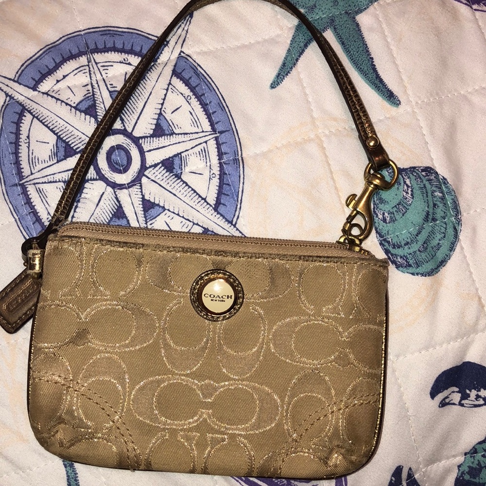 Coach wristlet zipper pouch